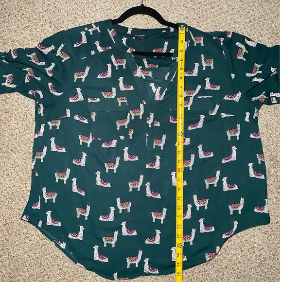 Torrid Harper - Green Llama Print - Quarter Sleeve Shirt - Size 1 - Picture 7 of 14